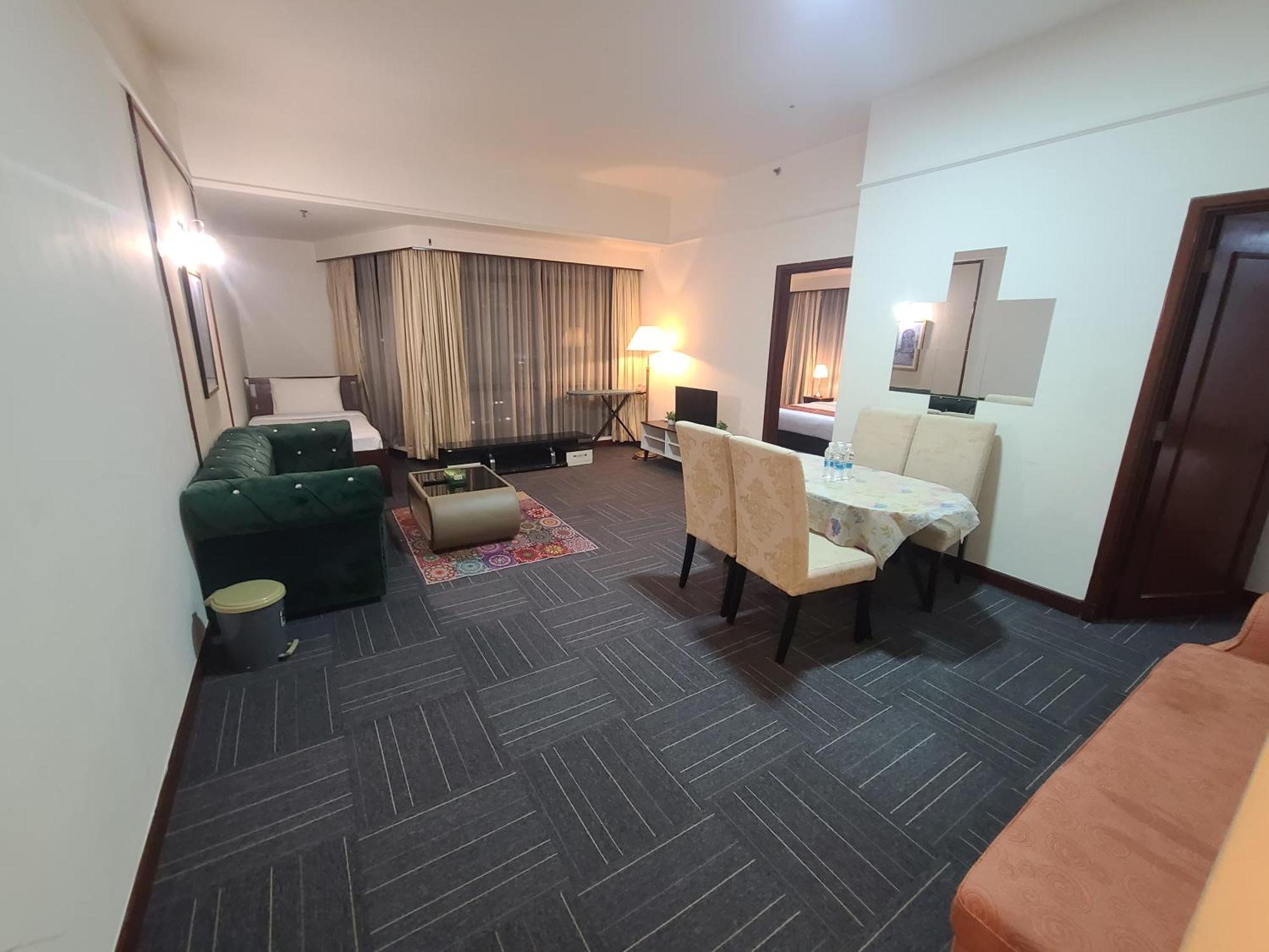 Kl Time Square Hotal Sarvice Suite Kuala Lumpur Luaran gambar